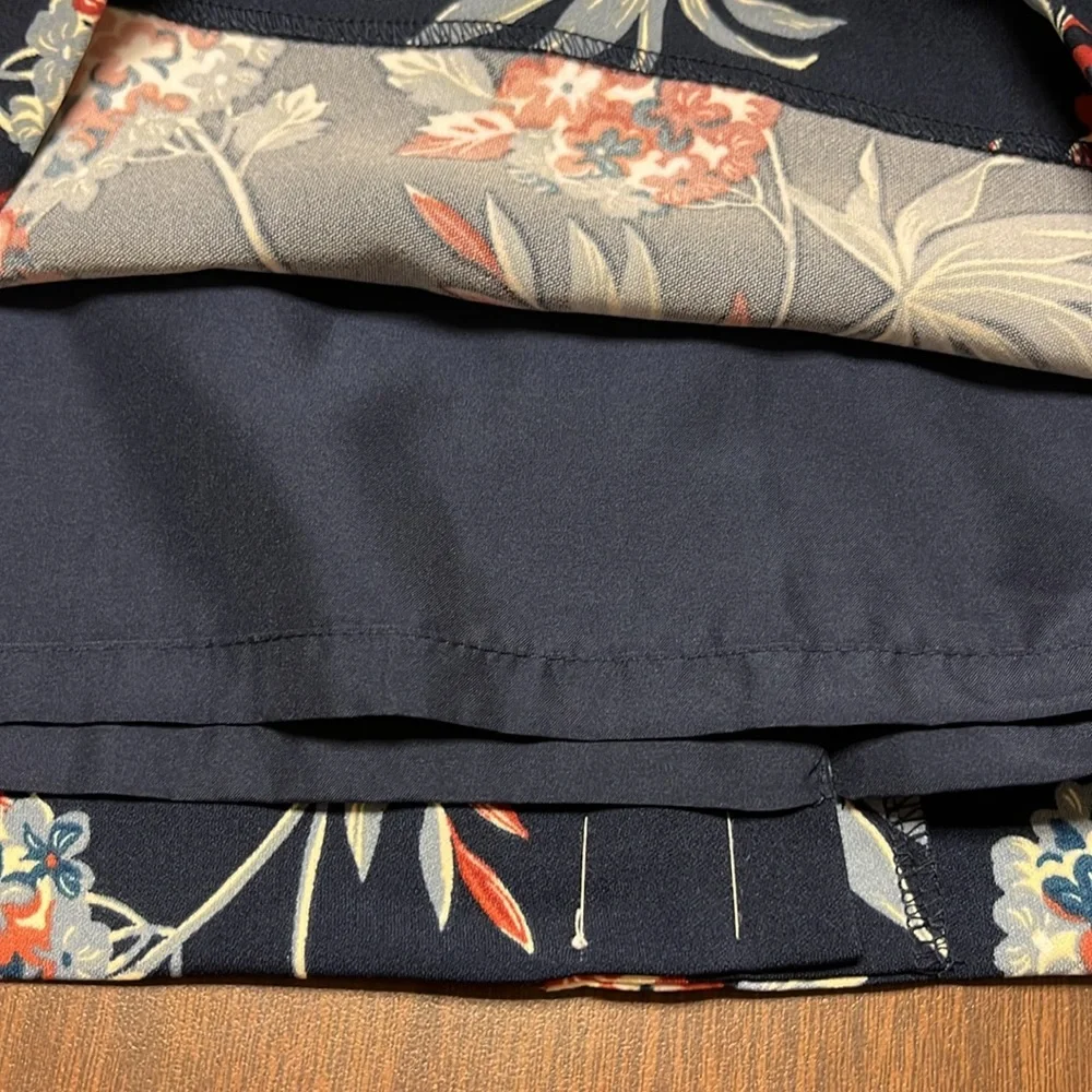 Ann Taylor factory skirt, size‎ 6, NWT